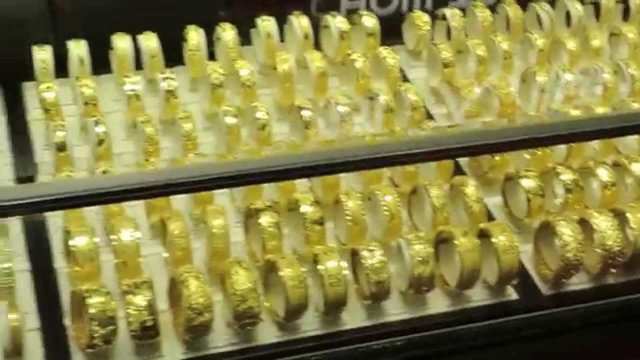 Chow Tai Fook — Chow Tai Fook Hong Kong Gold Store